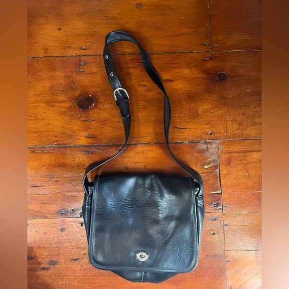 Leather black messenger crossbody Korean vintage boutique - Picture 1 of 14